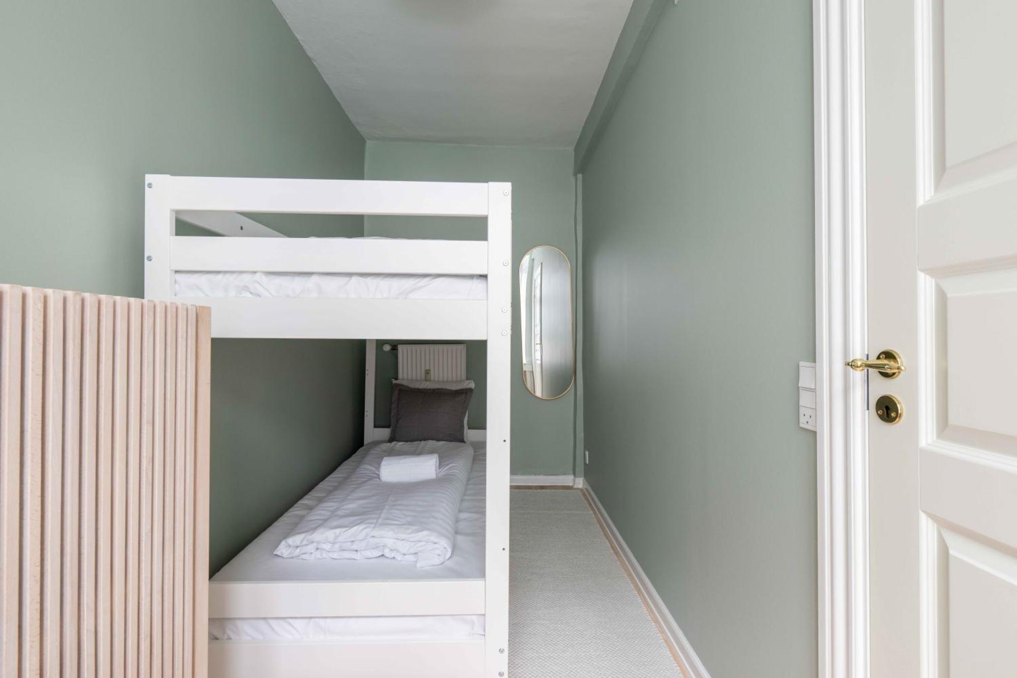 Spacious Tivoli Gardens Apartment W 3 Bedrooms Copenhaga Exterior foto