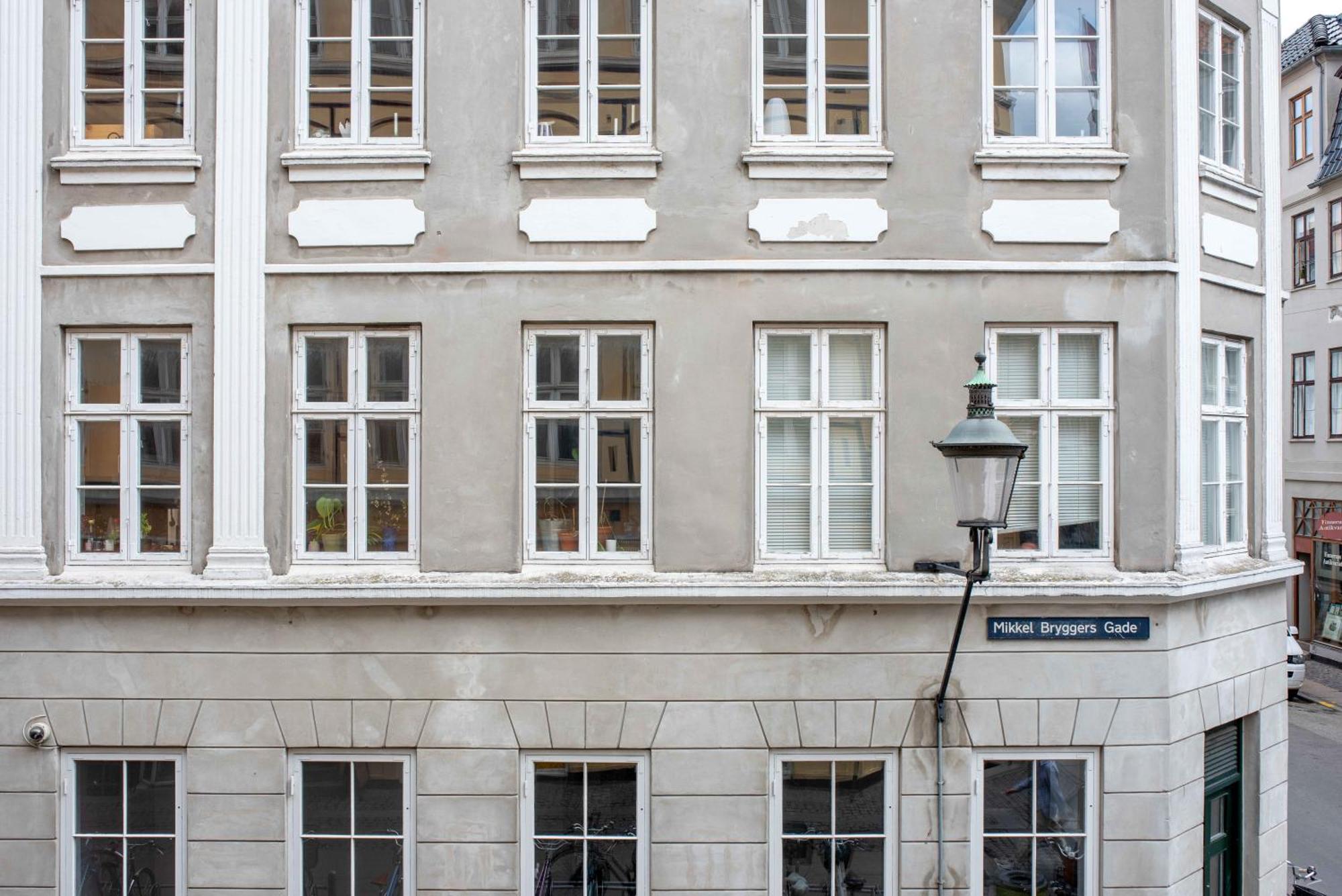 Spacious Tivoli Gardens Apartment W 3 Bedrooms Copenhaga Exterior foto